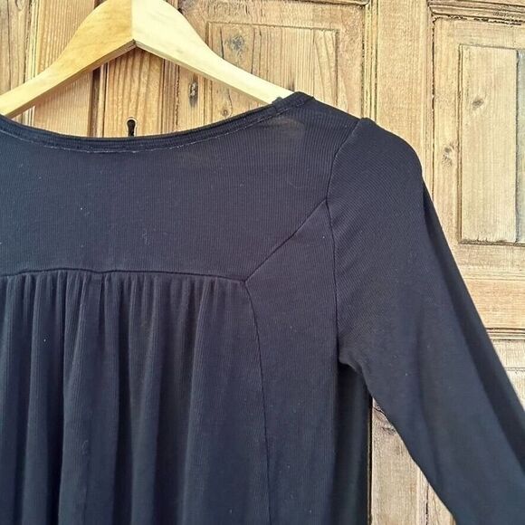 We The Free XS Black Oversized Long Sleeve Blouse - Picture 6 of 6